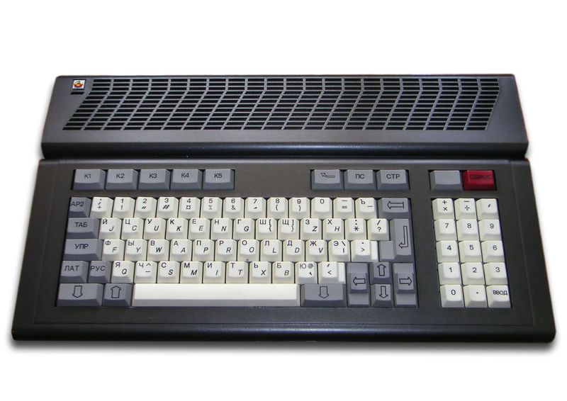 Файл:Aleste 520EX.jpg