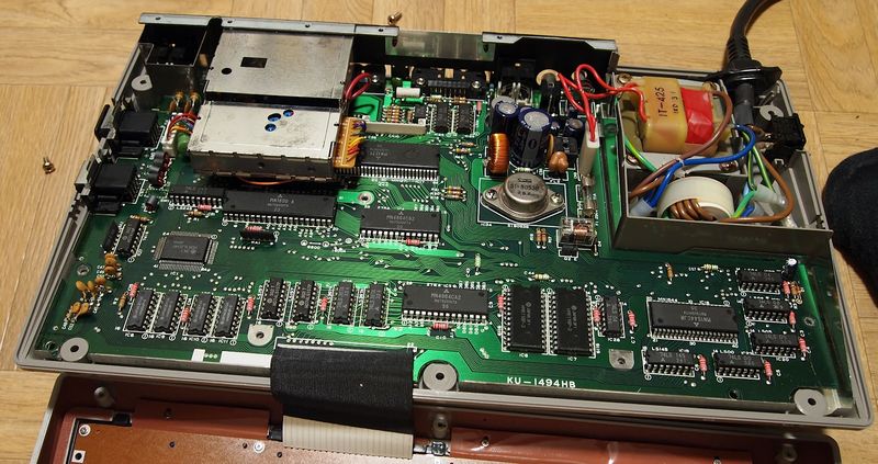 Файл:Panasonic JR200 board.jpg