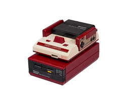 4table-Famicom Disk System.jpg
